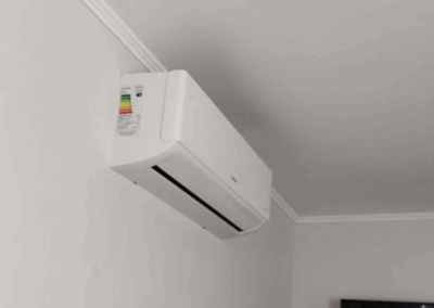 Aire acondicionado tipo split en vivienda
